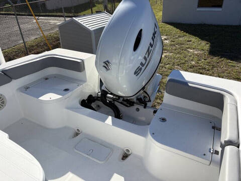 2022 Clearwater 2200