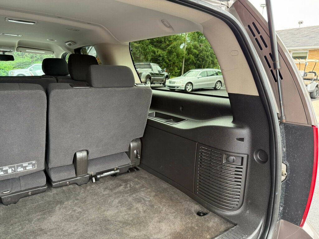 2014 Chevrolet Suburban 46