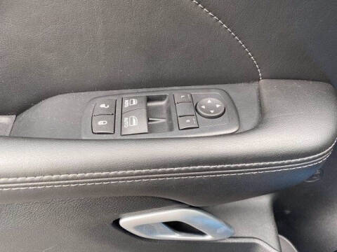 2016 Dodge Challenger R/T Plus