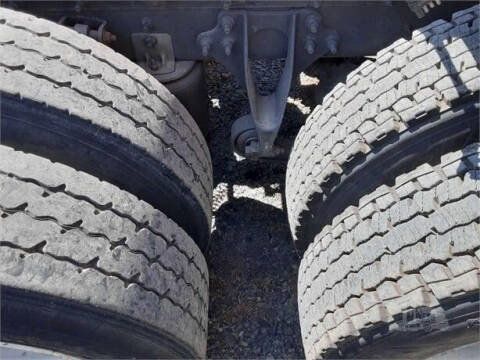 2003 International 9100i