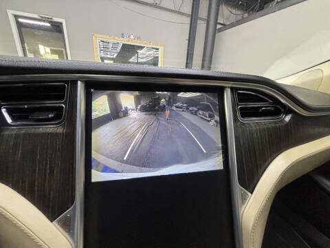 2012 Tesla Model S Performance