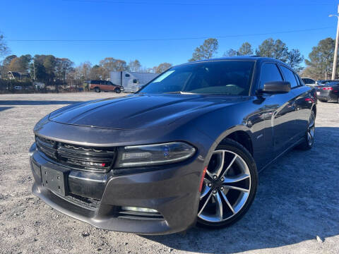 2015 Dodge Charger for sale at Gwinnett Luxury Motors in Buford GA