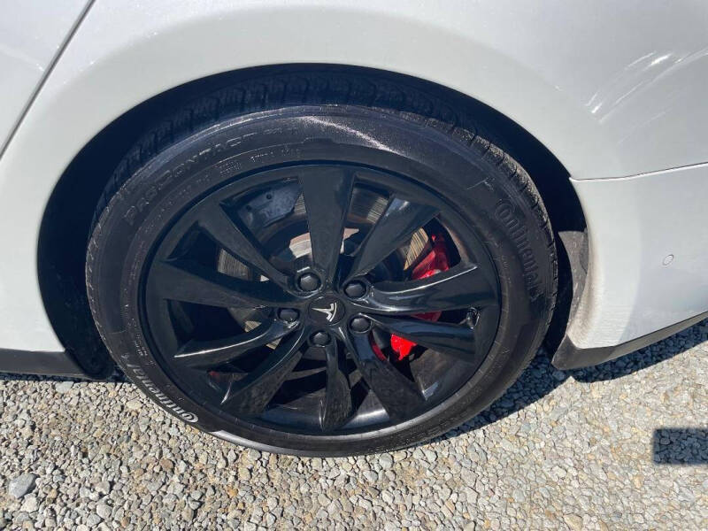 2015 Tesla Model S P85D