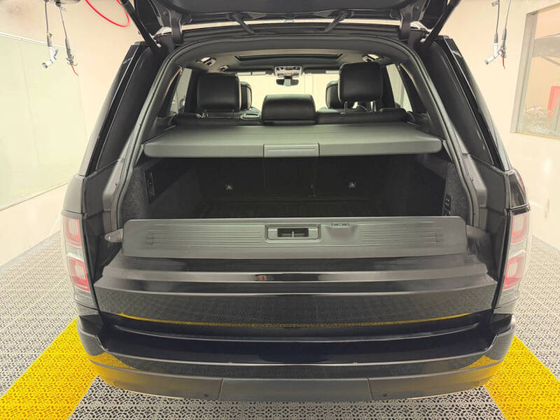 2020 Land Rover Range Rover P525 HSE