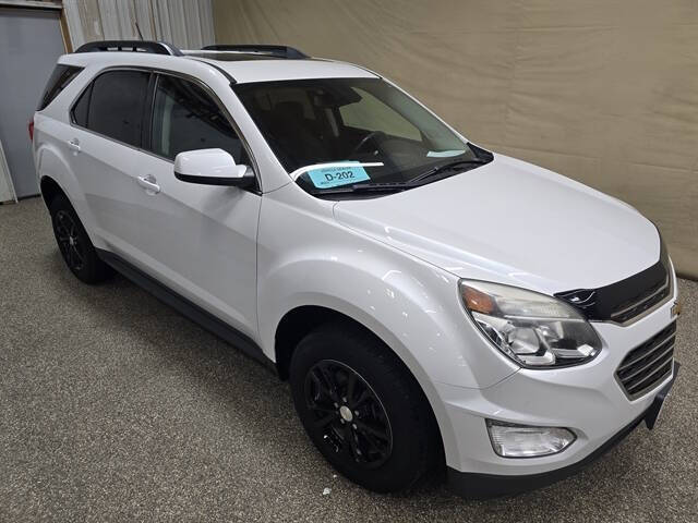 2016 Chevrolet Equinox LT's photo