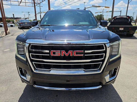 2024 GMC Yukon SLT