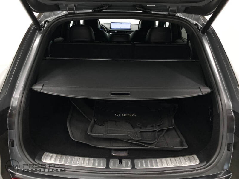 2023 Genesis GV70 2.5T Standard