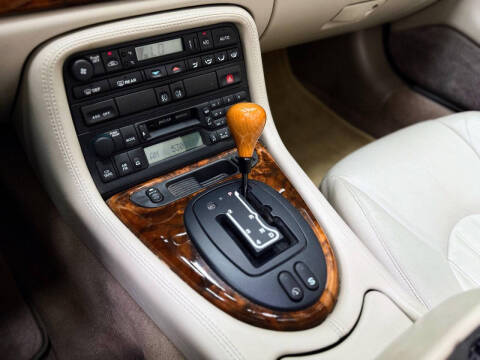 1999 Jaguar XK-Series XK8