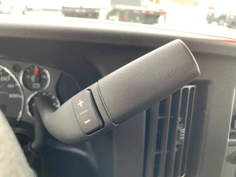 2024 GMC Savana 2500