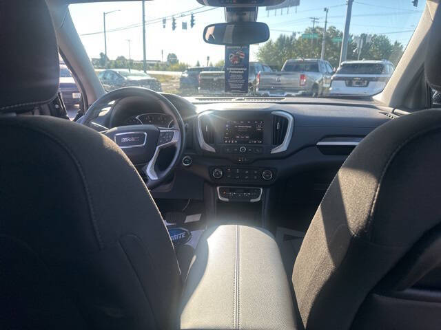 2024 GMC Terrain SLE