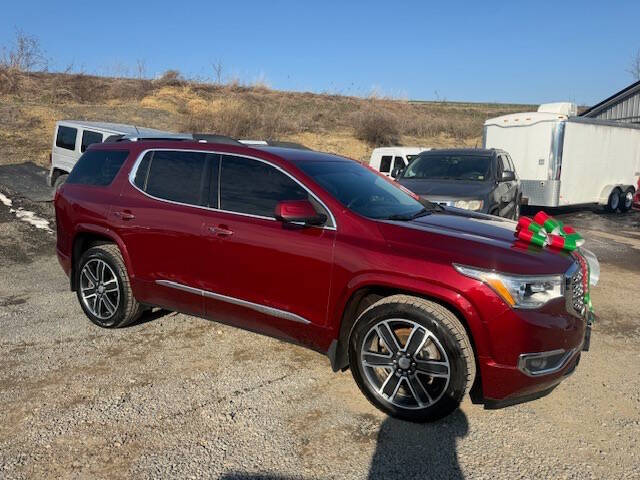 2017 GMC Acadia Denali