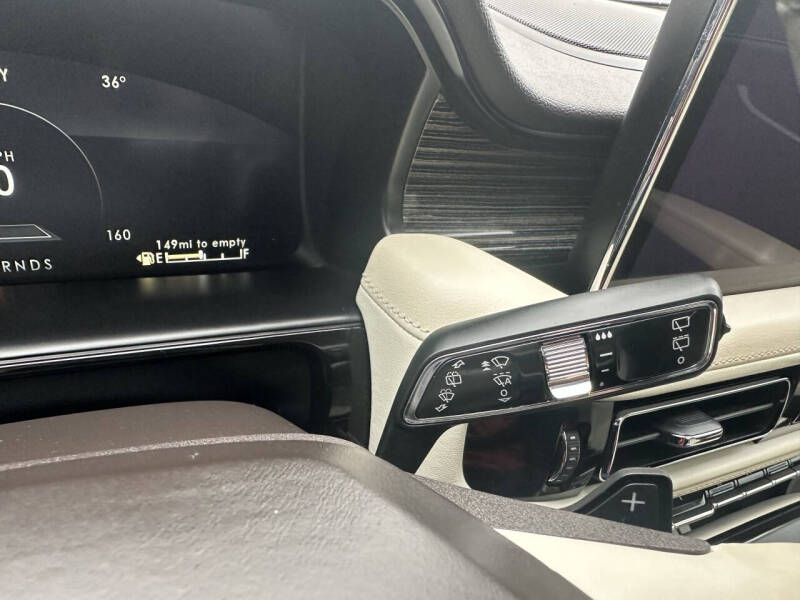 2021 Lincoln Nautilus Black Label