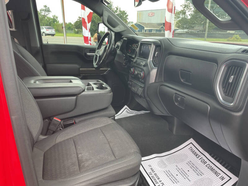 2021 Chevrolet Silverado 1500 LT photo 13