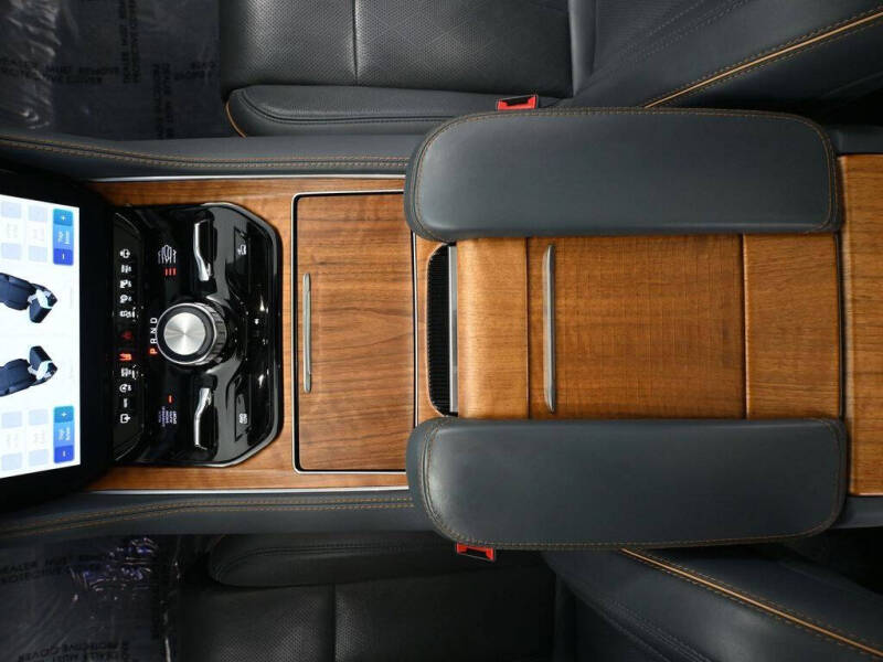 2023 Jeep Grand Wagoneer L Series II