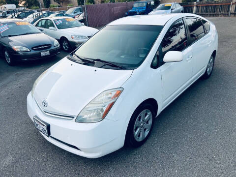 2008 Toyota Prius for sale at C. H. Auto Sales in Citrus Heights CA