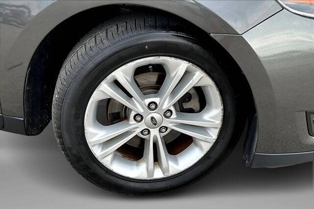 2016 Ford Taurus SEL