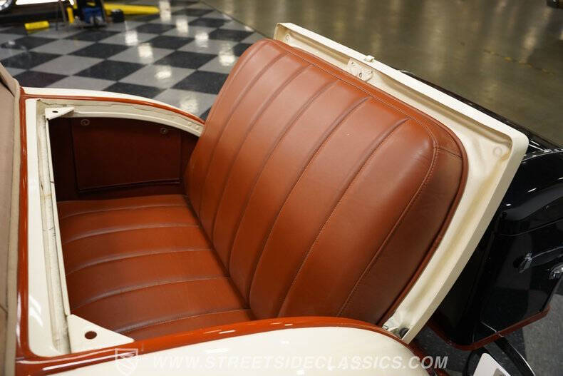 1932 Chrysler Cirrus