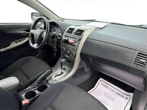 2011 Toyota Corolla S