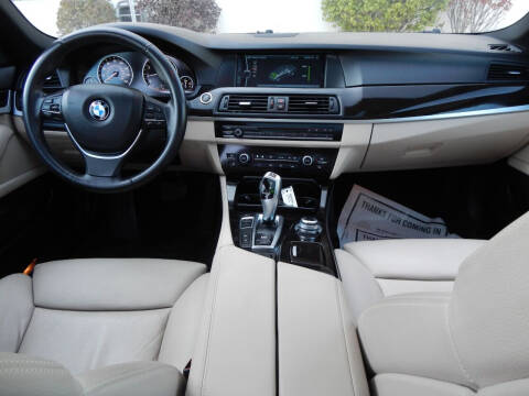 2012 BMW 5 Series 550i xDrive