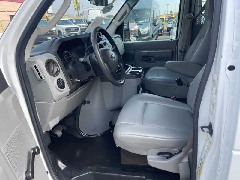 2013 Ford E-Series E-150