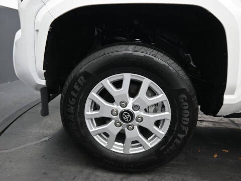 2025 Toyota Tacoma SR