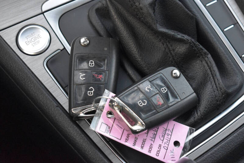 2017 Volkswagen Golf TSI SE