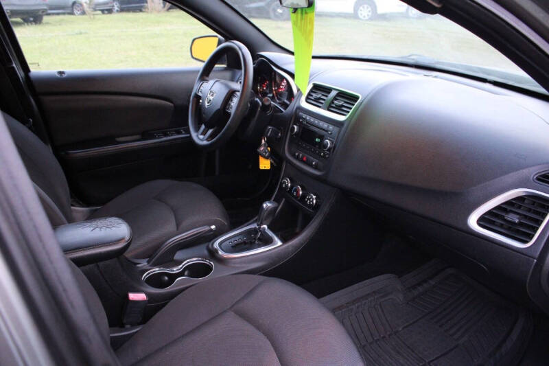 2013 Dodge Avenger SE V6