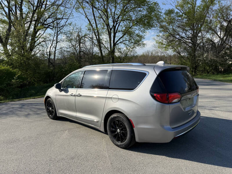 2018 Chrysler Pacifica Touring L