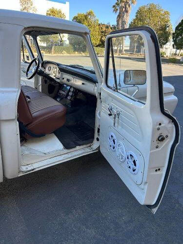 1966 Ford F-100