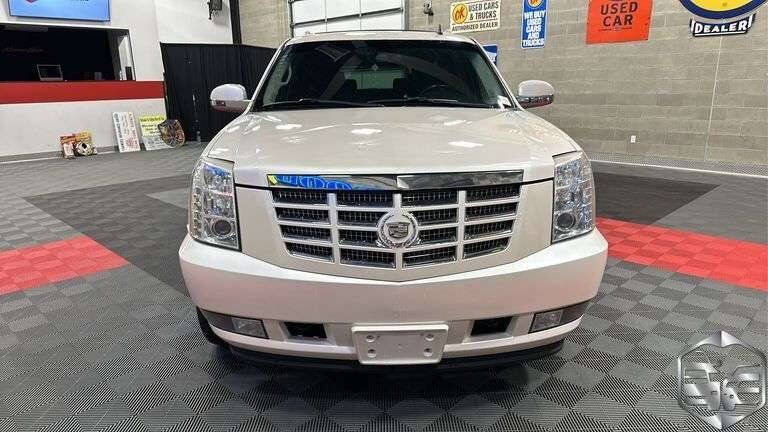 2008 Cadillac Escalade ESV for sale at Autostars Motor Group in Yakima, WA