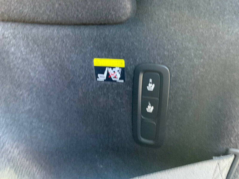 2019 Volvo XC40 T5 R-Design