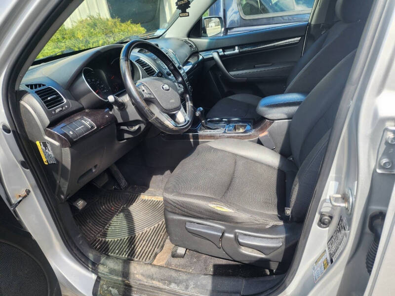 2014 Kia Sorento LX