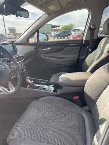 2019 Hyundai Santa Fe SE 2.4L
