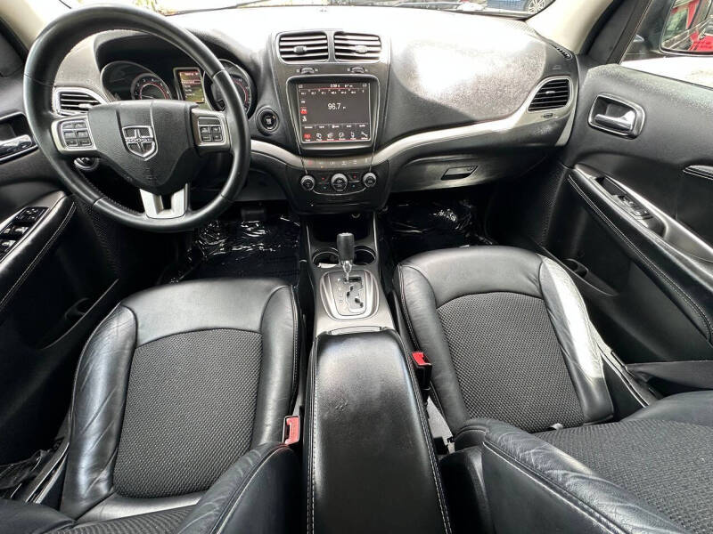 2016 Dodge Journey Crossroad