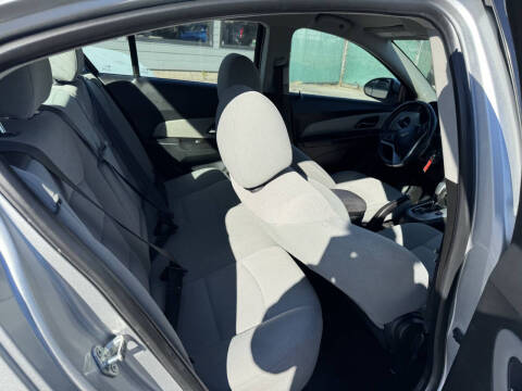 2013 Chevrolet Cruze 1LT Auto