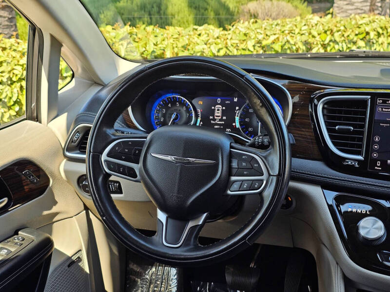 2022 Chrysler Pacifica Limited