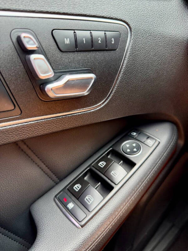 2013 Mercedes-Benz E-Class E 550 4MATIC