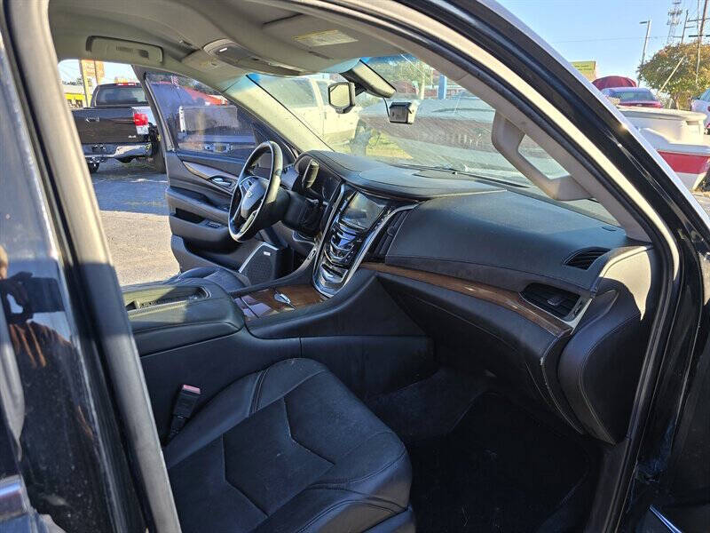 2016 Cadillac Escalade ESV Standard