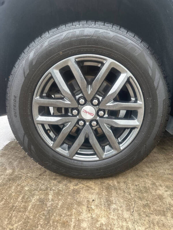 2019 GMC Acadia SLT-1