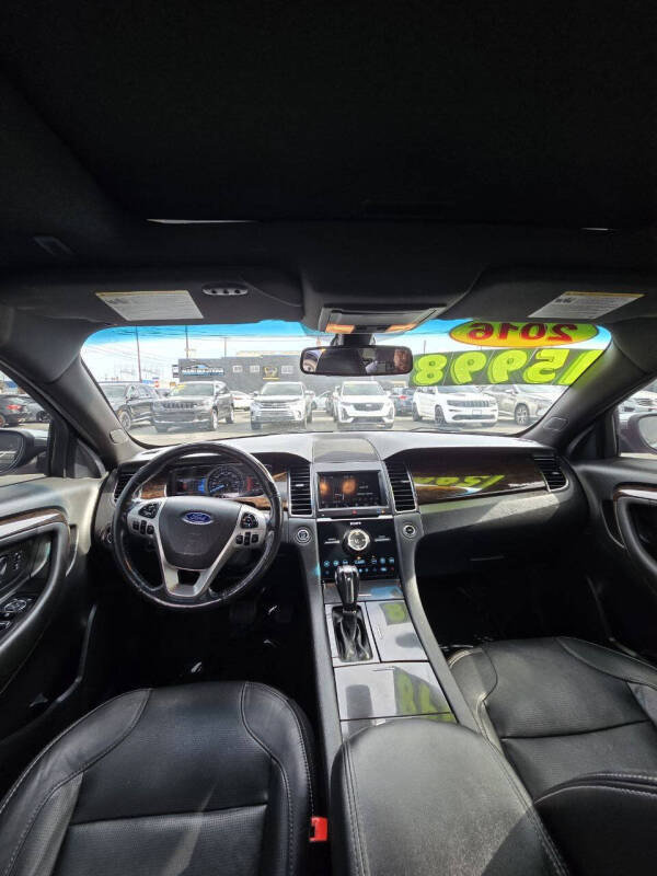 2016 Ford Taurus Limited