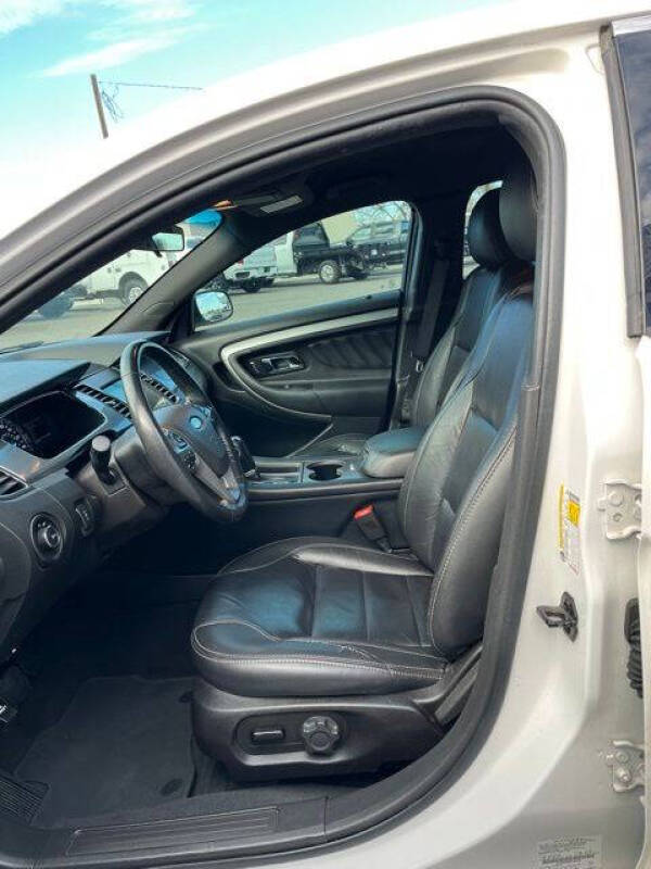 2019 Ford Taurus SEL