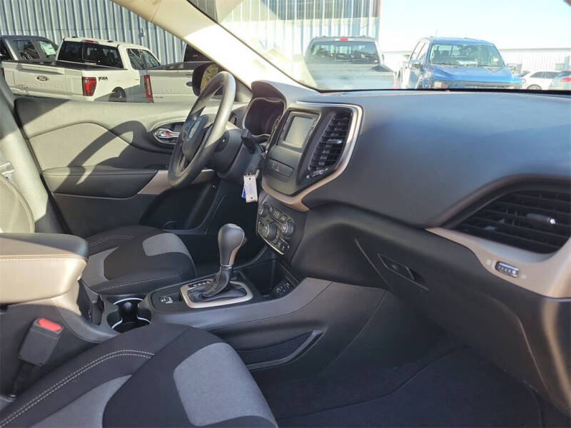 2018 Jeep Cherokee Latitude