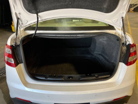 2018 Ford Taurus SEL