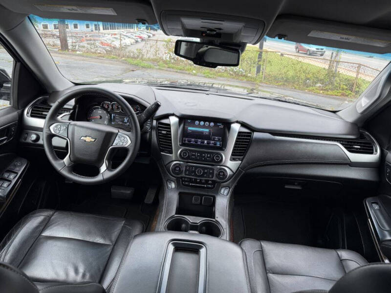 2020 Chevrolet Suburban LT