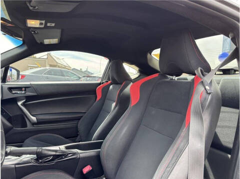 2013 Scion FR-S