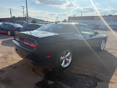 2016 Dodge Challenger R/T Plus