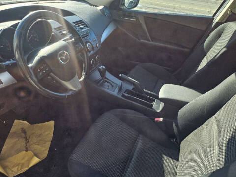 2013 Mazda MAZDA3 i Touring