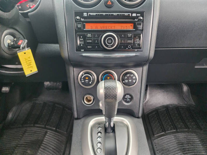 2014 Nissan Rogue Select S