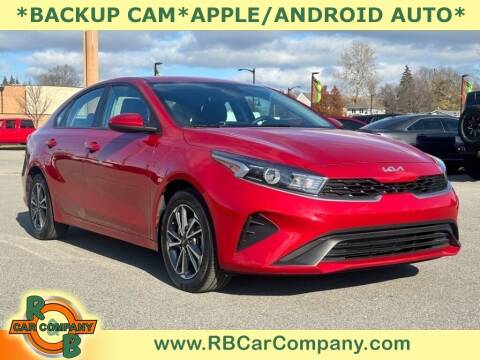 2022 Kia Forte for sale at R & B Car Co in Warsaw IN