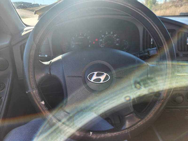 2004 Hyundai Elantra GT